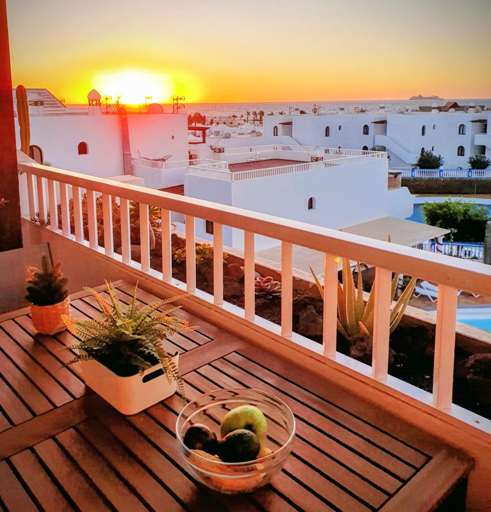 New Pools Wonderful Views Ac Lägenhet Costa Teguise Exteriör bild