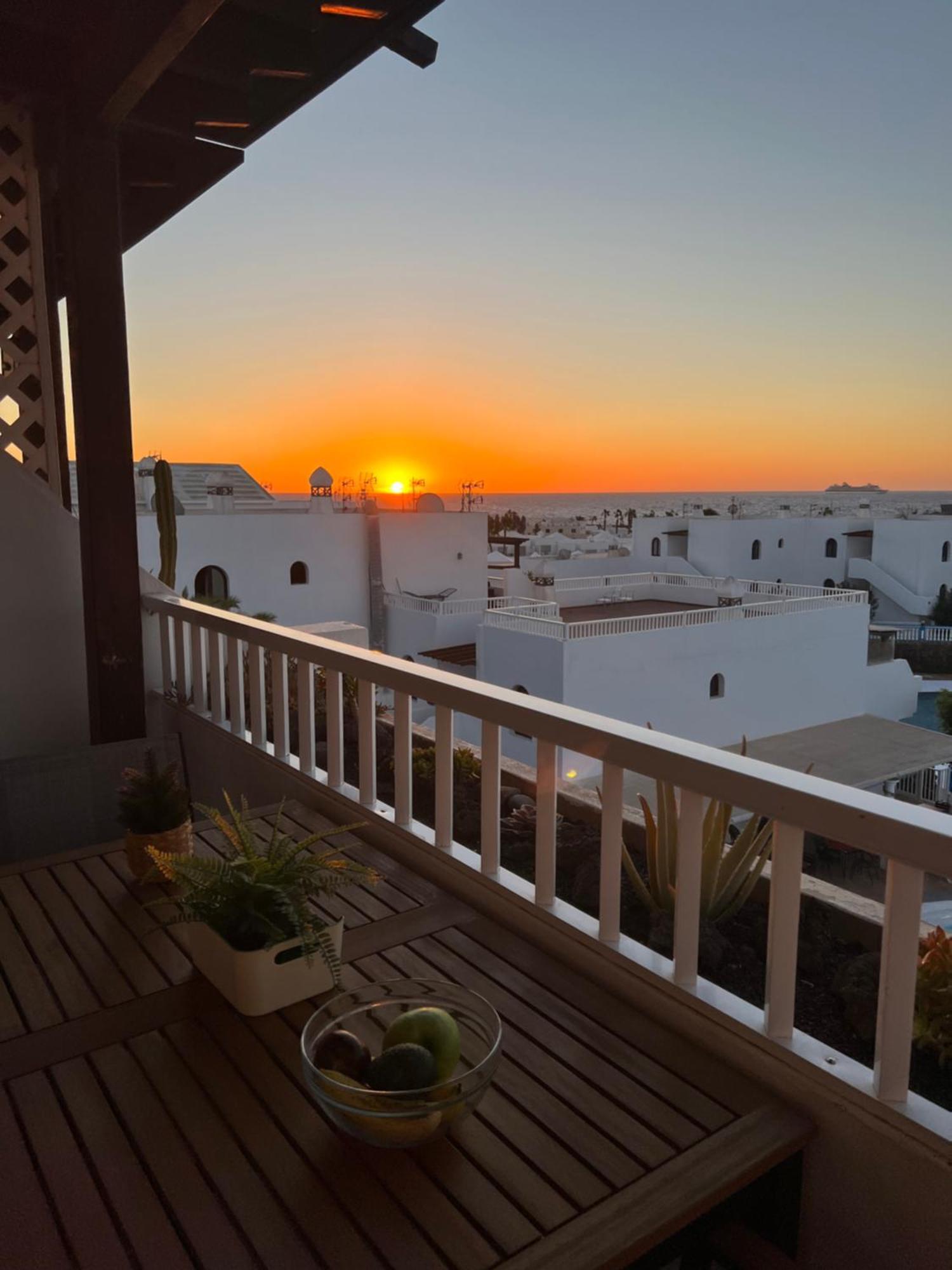 New Pools Wonderful Views Ac Lägenhet Costa Teguise Exteriör bild